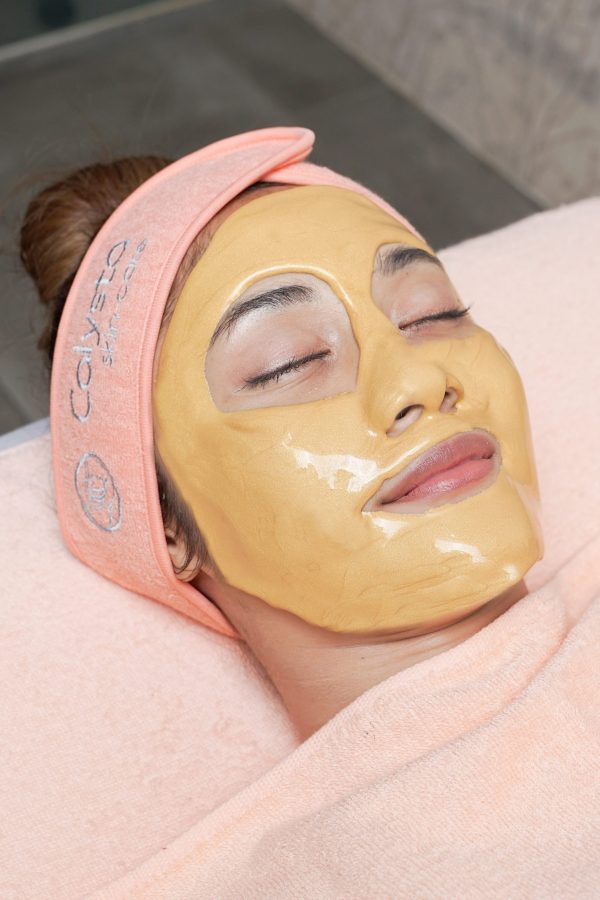 Facial Gold Treatment